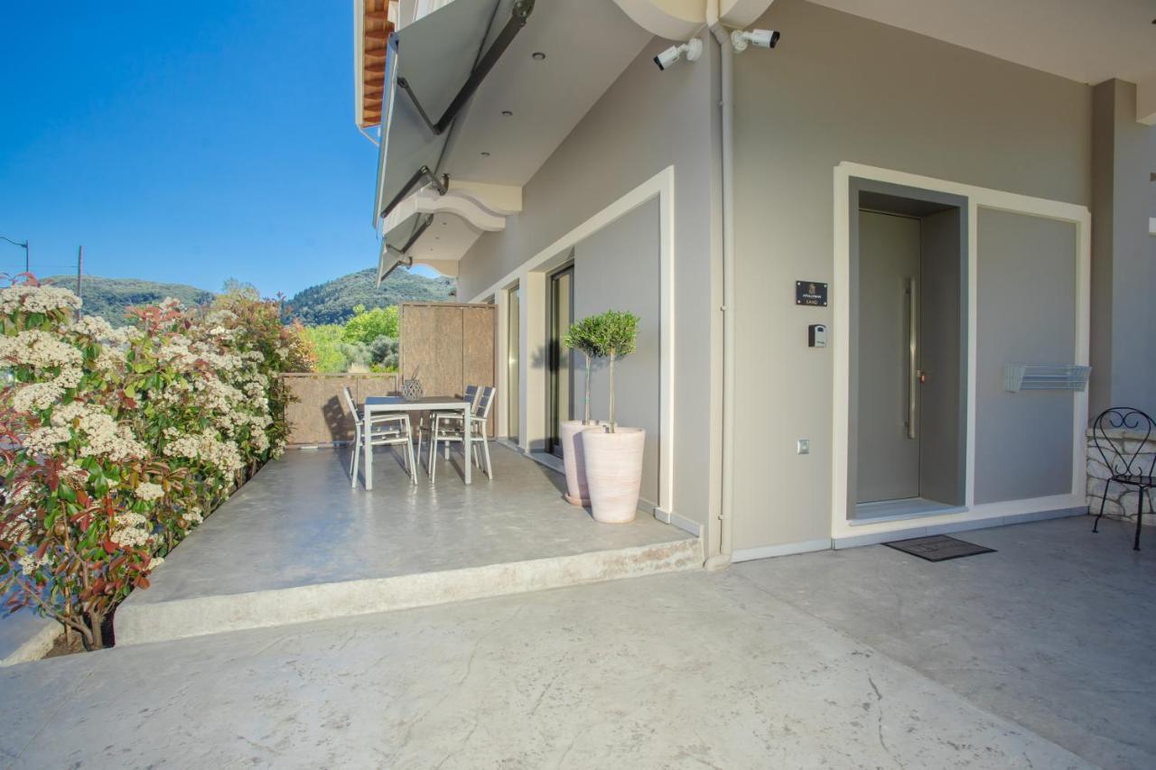 Apollonian Luxury Apartments Vassiliki Esterno foto